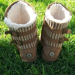 Bear paw boots